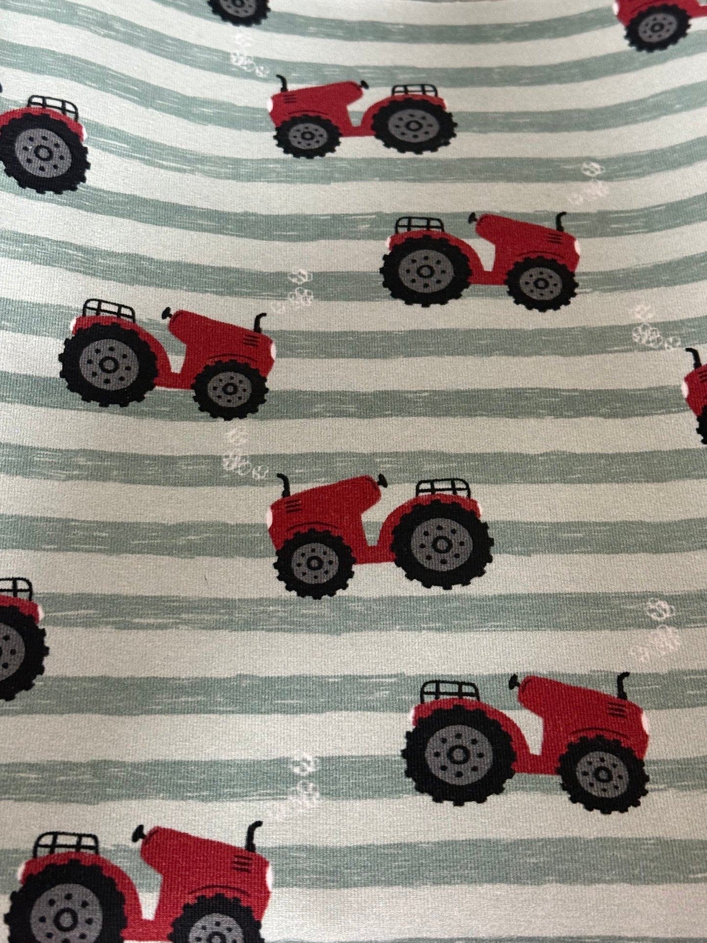 Jersey Aron - Traktor